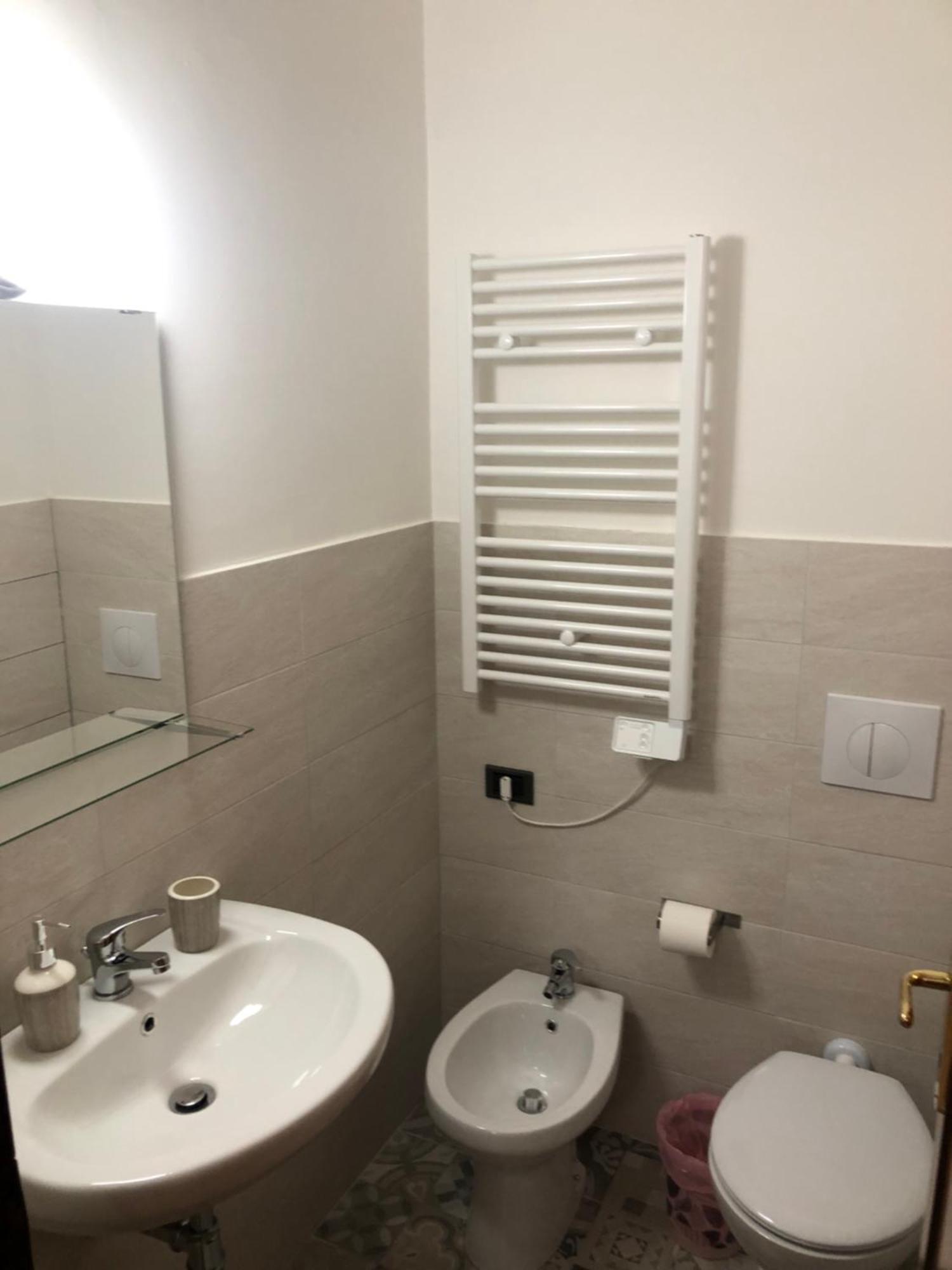 Moon River Guest House Pescara Dış mekan fotoğraf