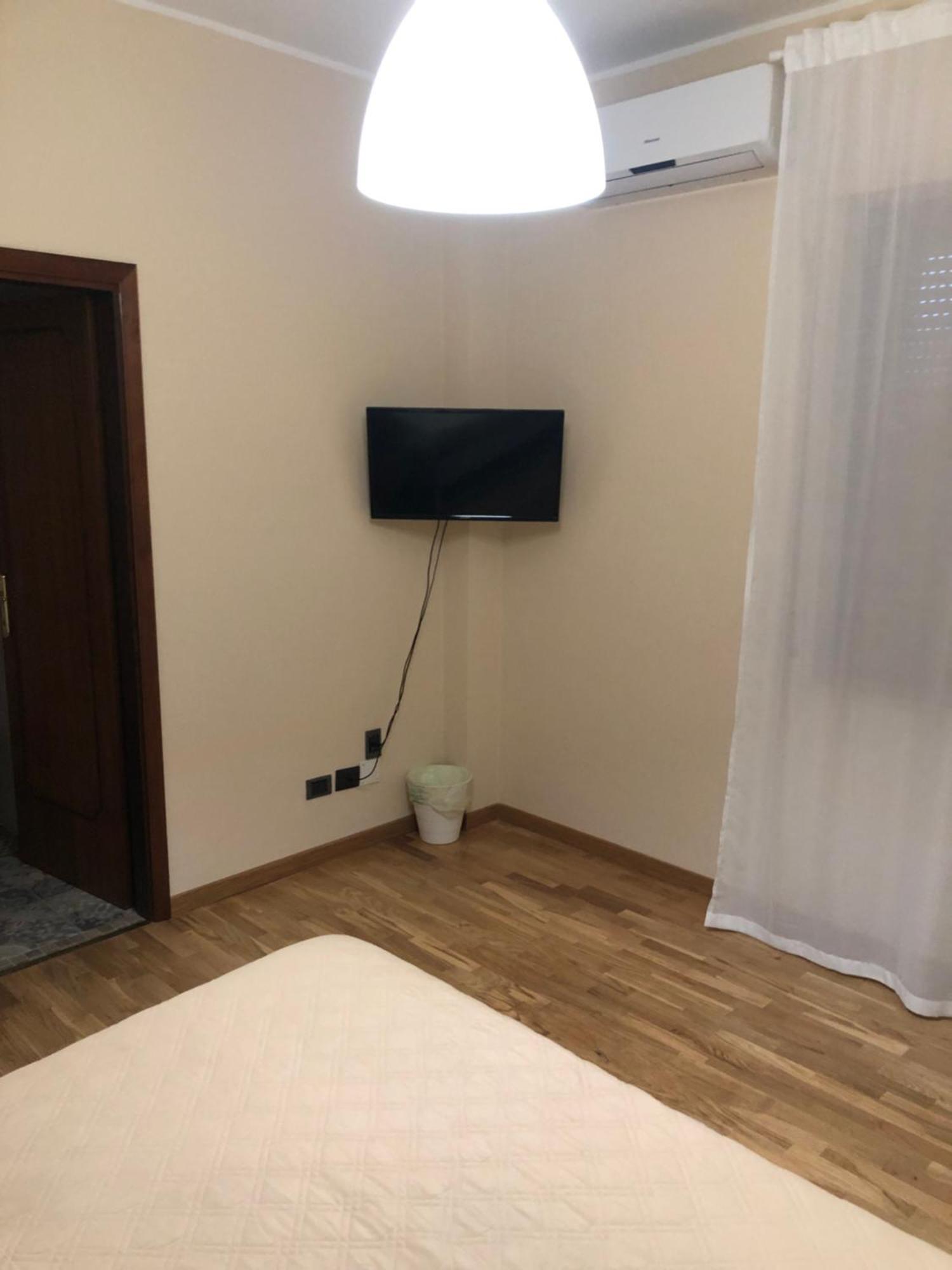 Moon River Guest House Pescara Dış mekan fotoğraf
