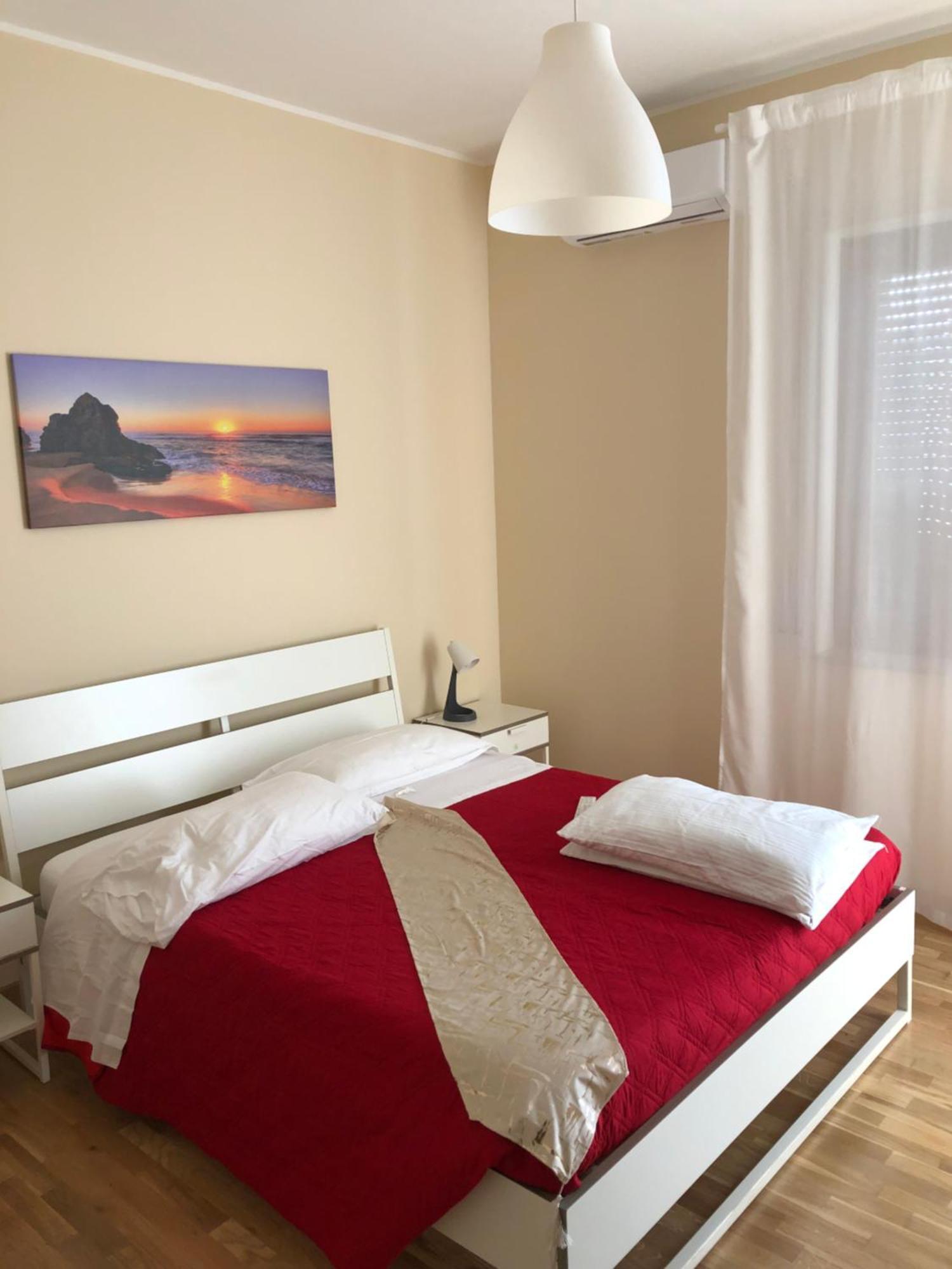 Moon River Guest House Pescara Dış mekan fotoğraf